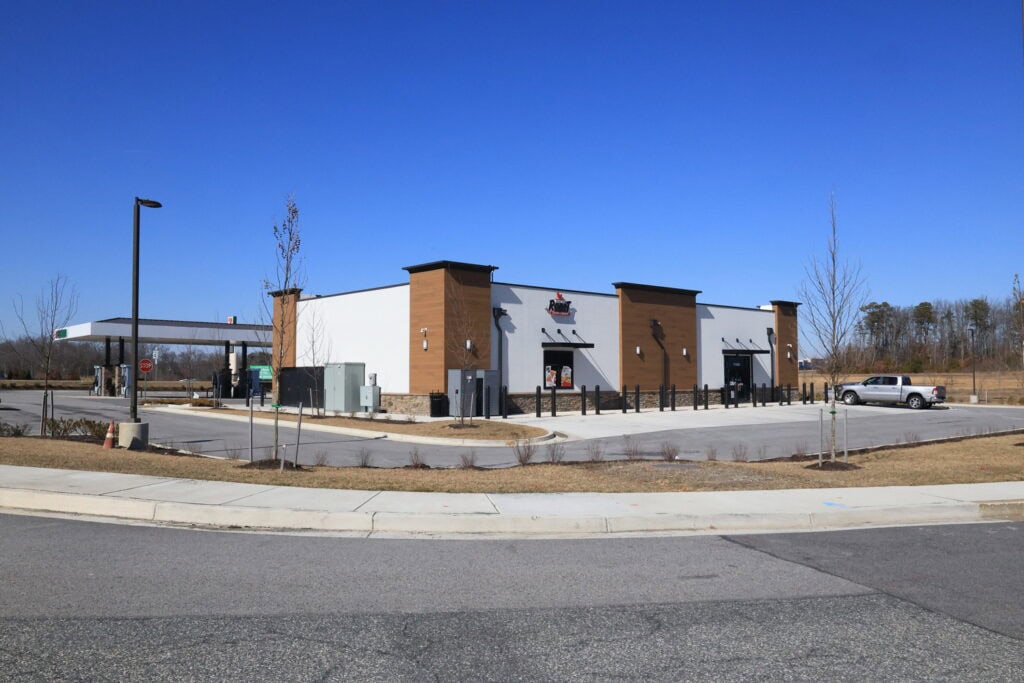 7-11 Middle River 2