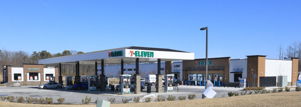 7-11 Middle River 8