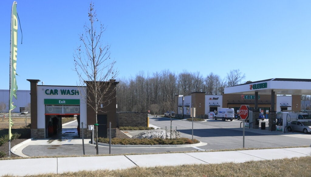 7-11 Middle River 9
